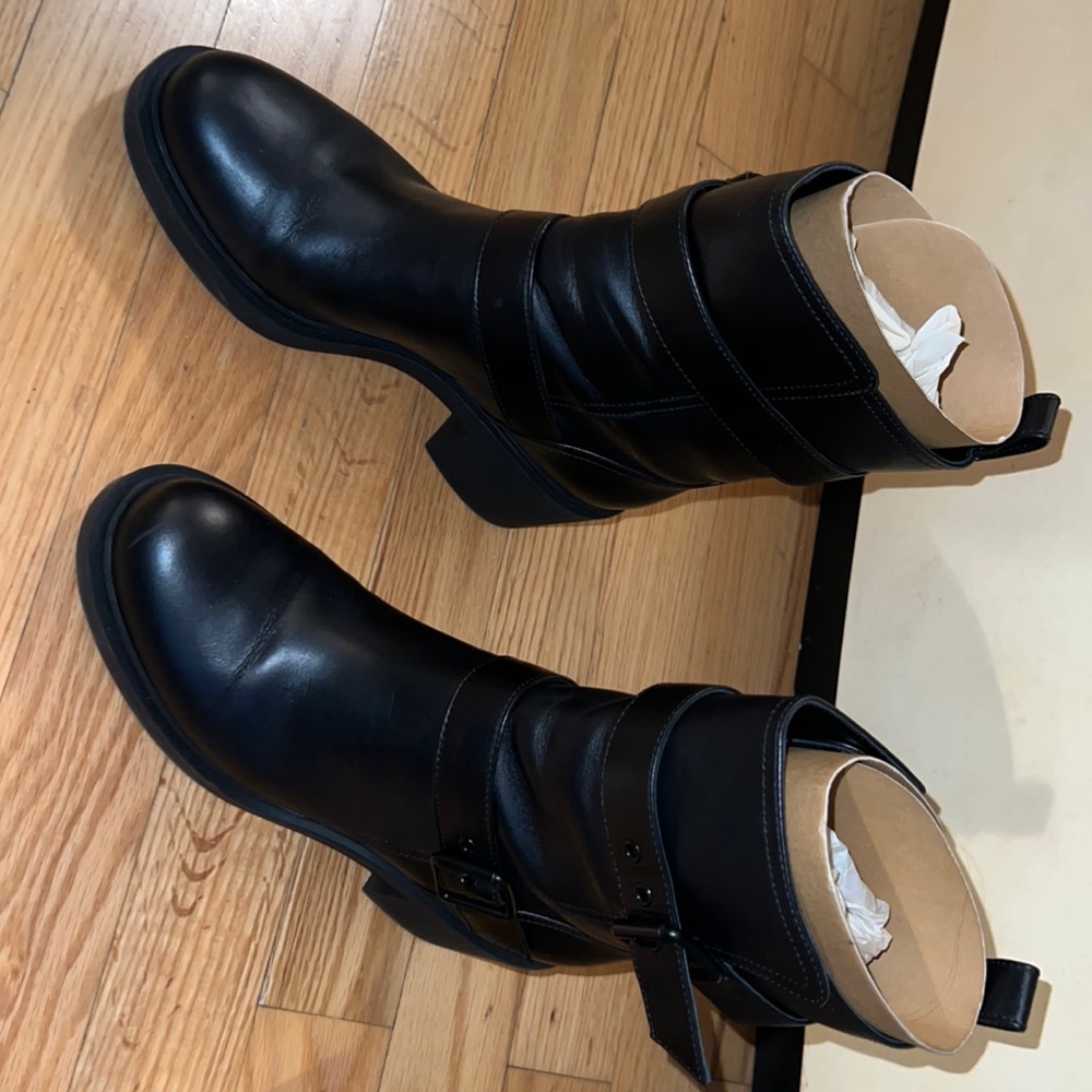 Gianvito Rossi Ryder calf black boots! Never worn! With box and dust bag! 39.5